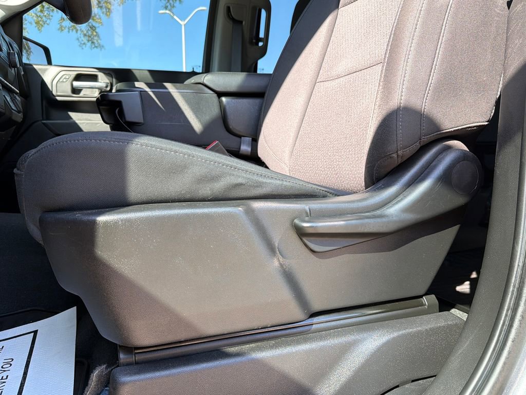 Used 2022 Chevrolet Silverado 1500 Custom w/ LPO, Blackout Package AWD/4WD image 21