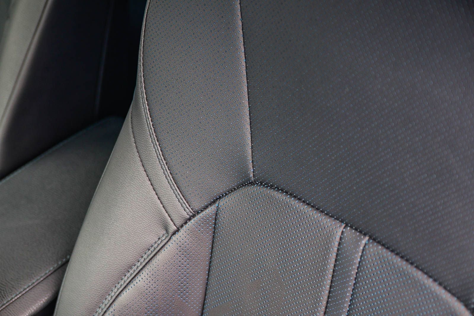 Used 2025 Toyota Camry XSE w/ Premium Package FWD image 28