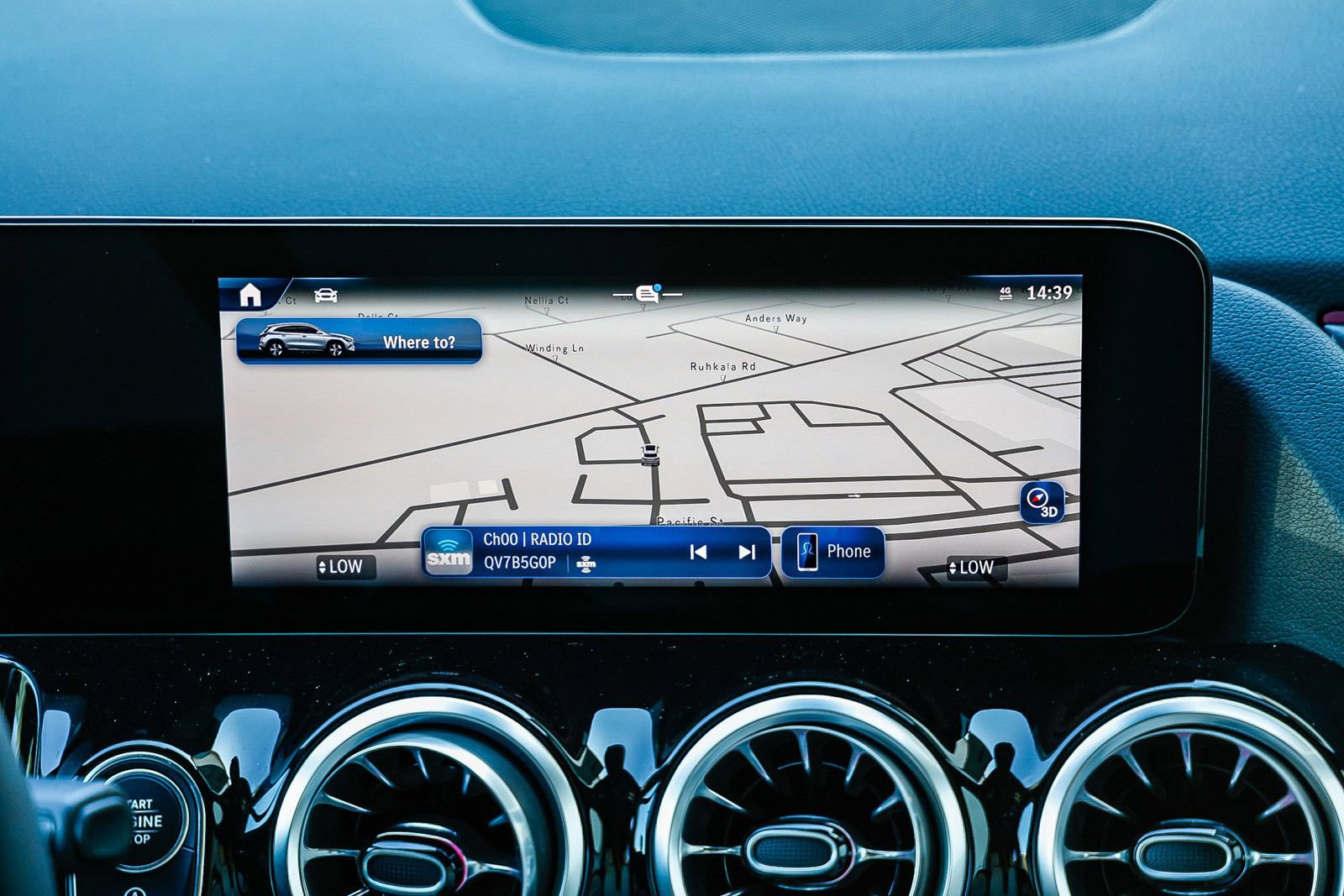 New 2026 Mercedes-Benz GLA 250 4MATIC image 12