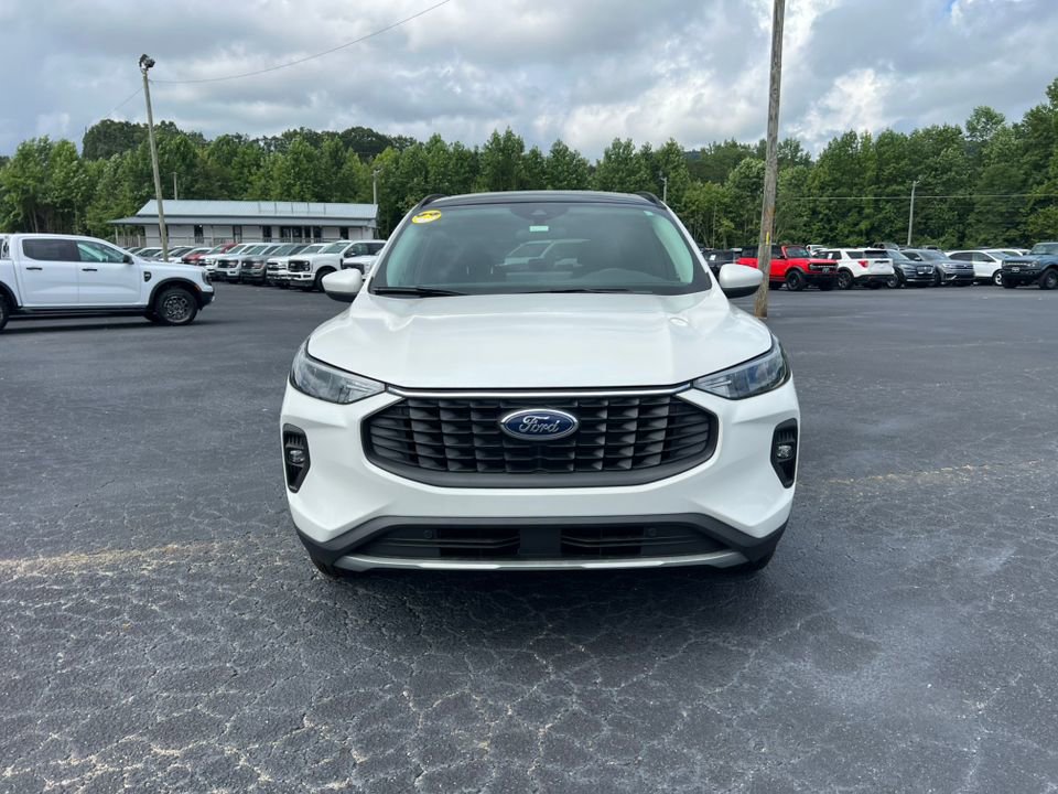 New 2025 Ford Escape SE w/ Class II Trailer Tow Package video 2