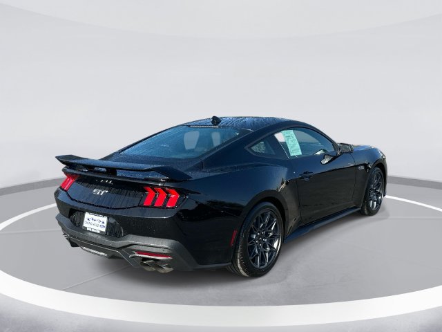Used 2026 Ford Mustang GT Premium w/ GT Performance Package RWD image 4