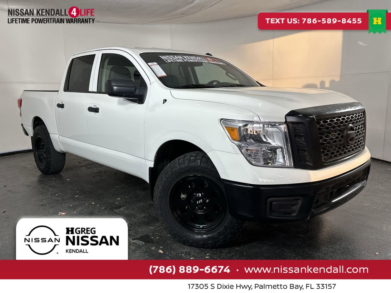 Used 2019 Nissan Titan S AWD/4WD image 1