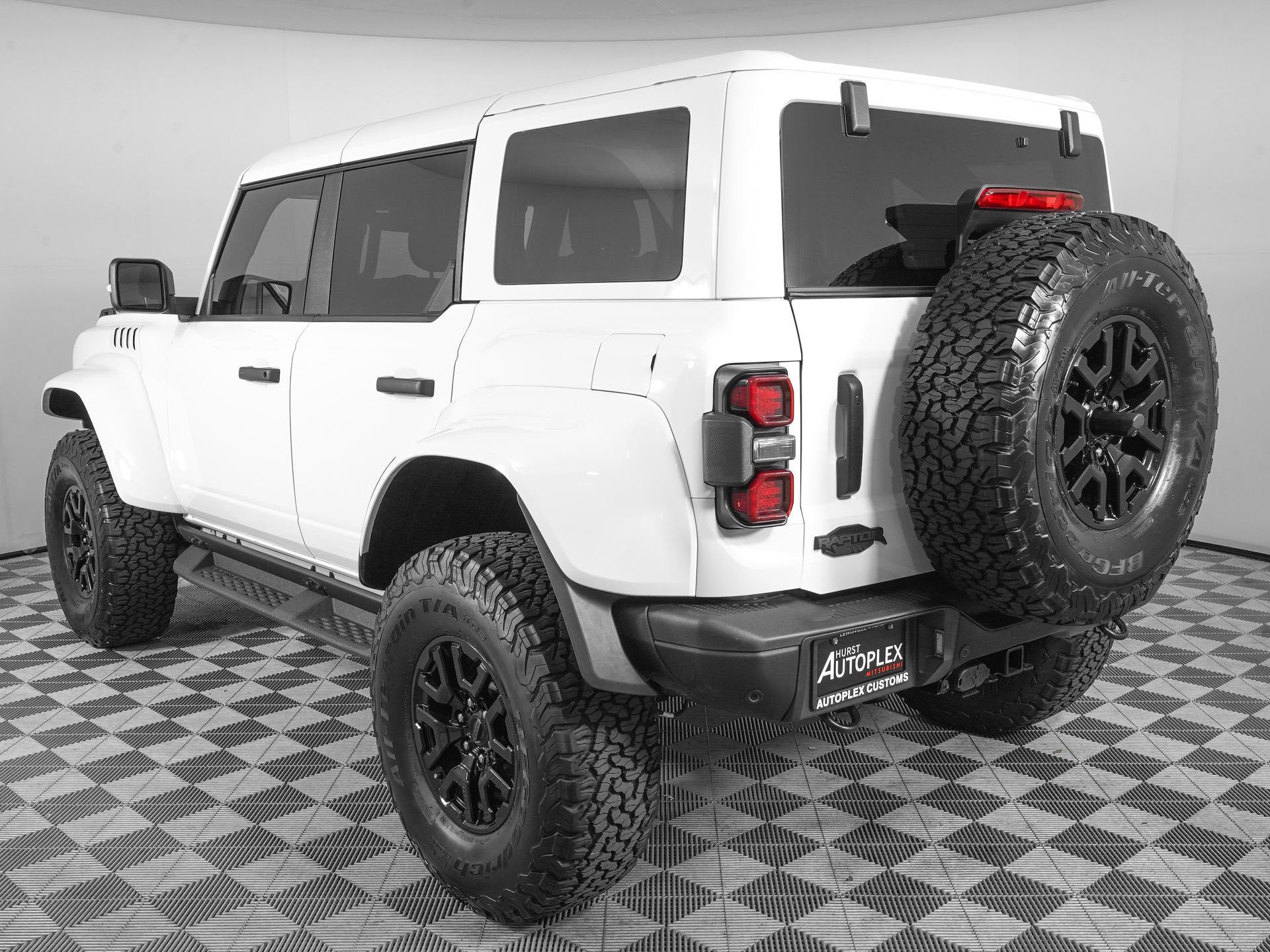 Used 2025 Ford Bronco Raptor AWD/4WD image 6