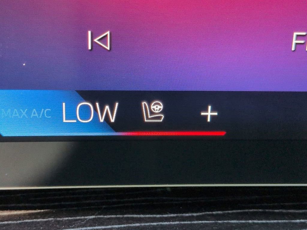 New 2026 BMW 740i RWD image 24