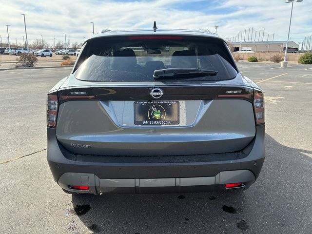 New 2026 Nissan Kicks SV w/ SV Premium Package FWD image 5