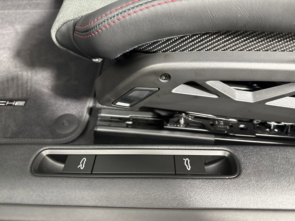 Certified 2026 Porsche 911 GT3 image 38