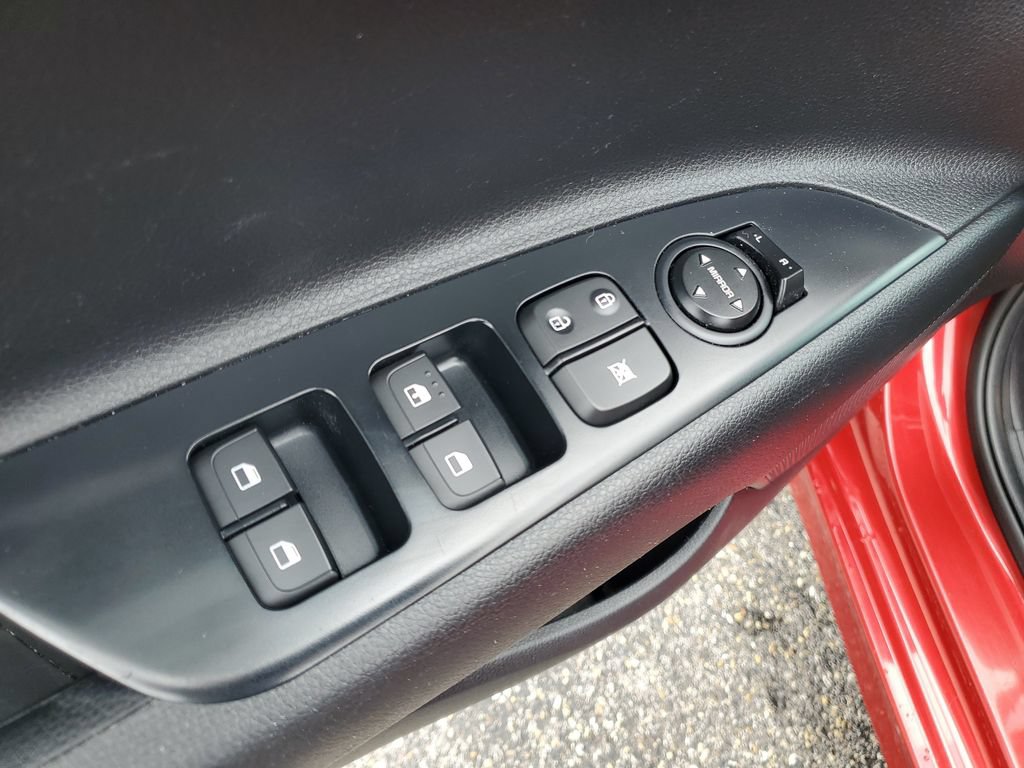 Used 2019 Kia Rio S FWD image 9
