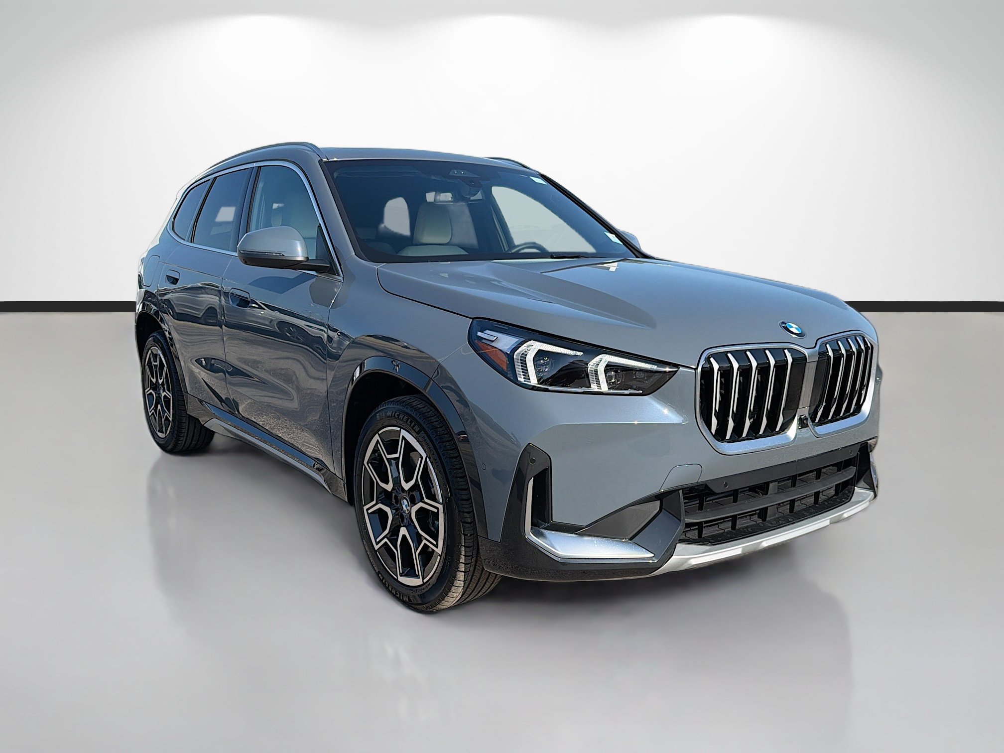 New 2026 BMW X1 xDrive28i w/ Technology Package