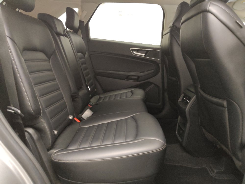 Used 2024 Ford Edge SEL image 19