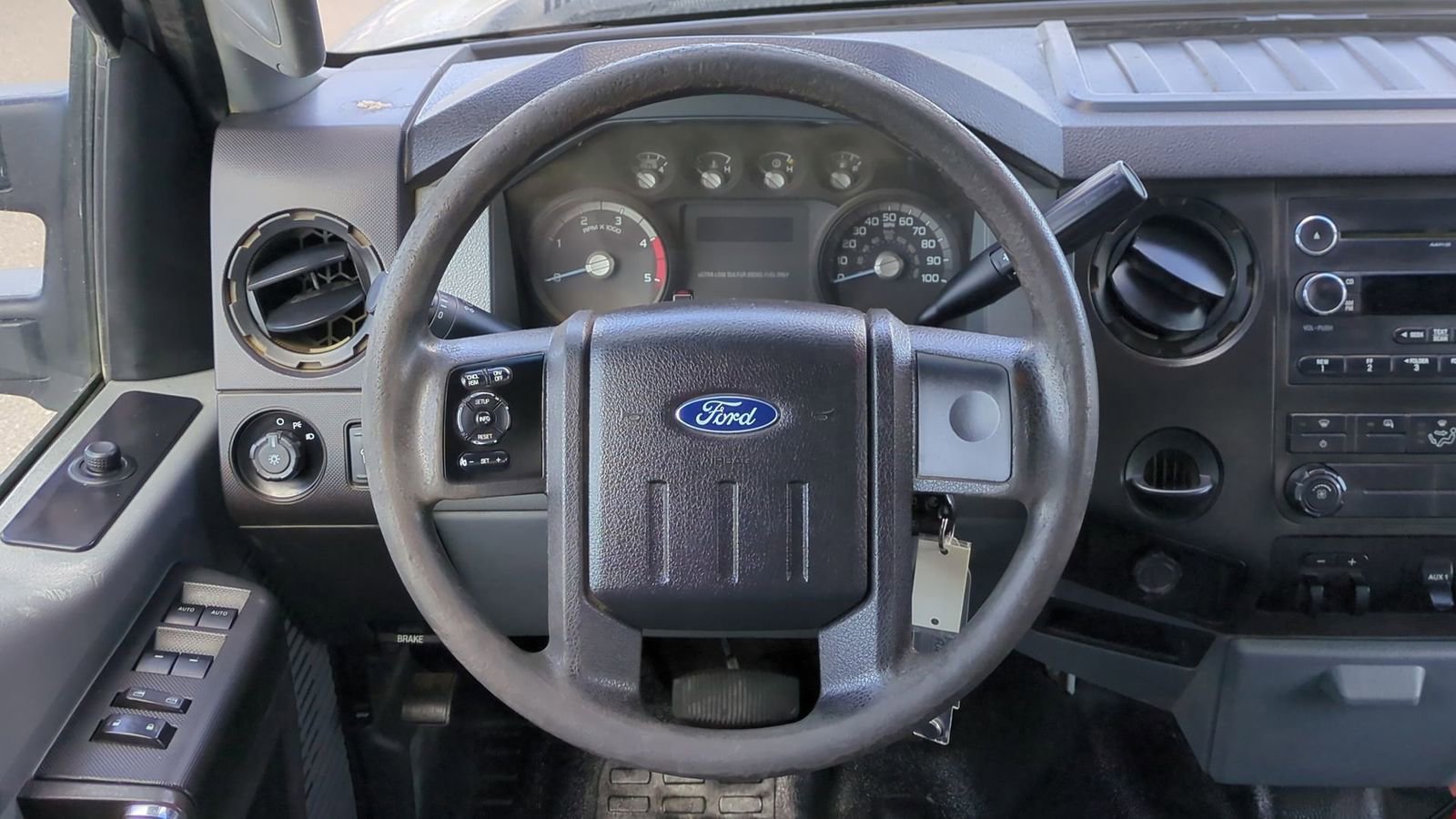 Used 2016 Ford F550 2WD Crew Cab Super Duty image 33