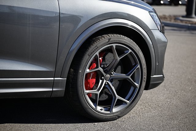 New 2026 Audi RS Q8 performance image 5