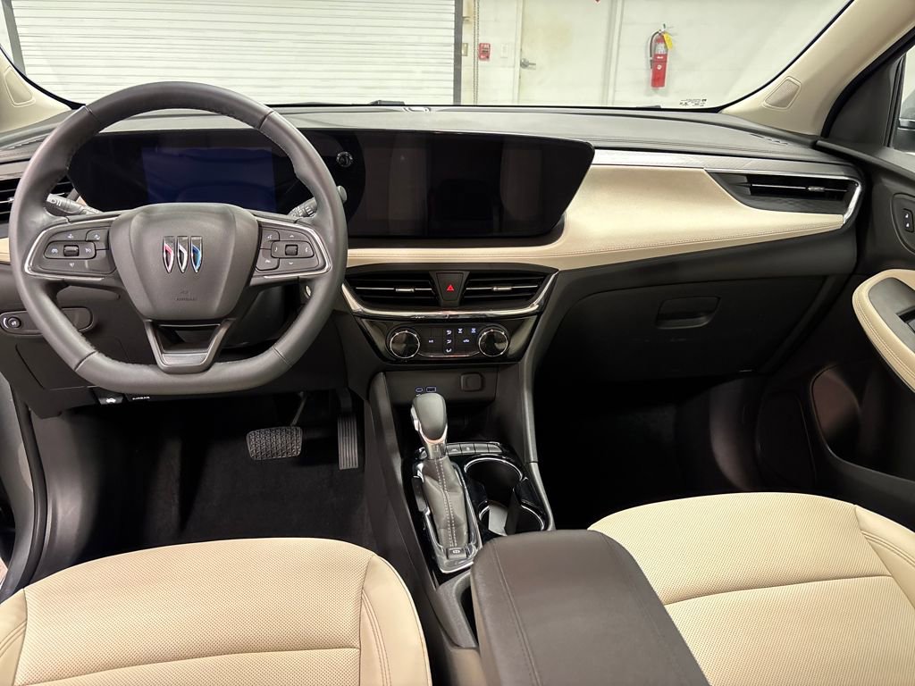 Used 2025 Buick Encore GX Sport Touring image 28