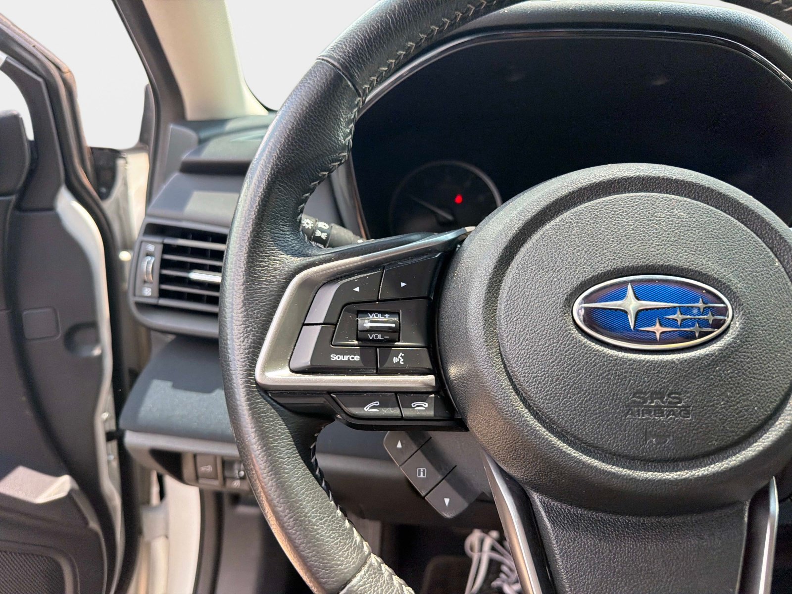 Used 2022 Subaru Outback Premium AWD/4WD image 26
