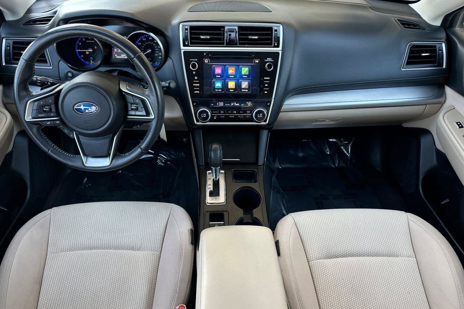 Used 2018 Subaru Outback 2.5i Premium AWD/4WD image 12