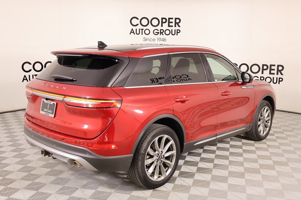 Used 2021 Lincoln Corsair AWD w/ Premium Package image 22