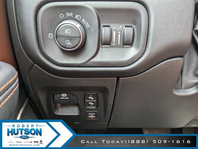 Used 2020 RAM 1500 Limited image 35