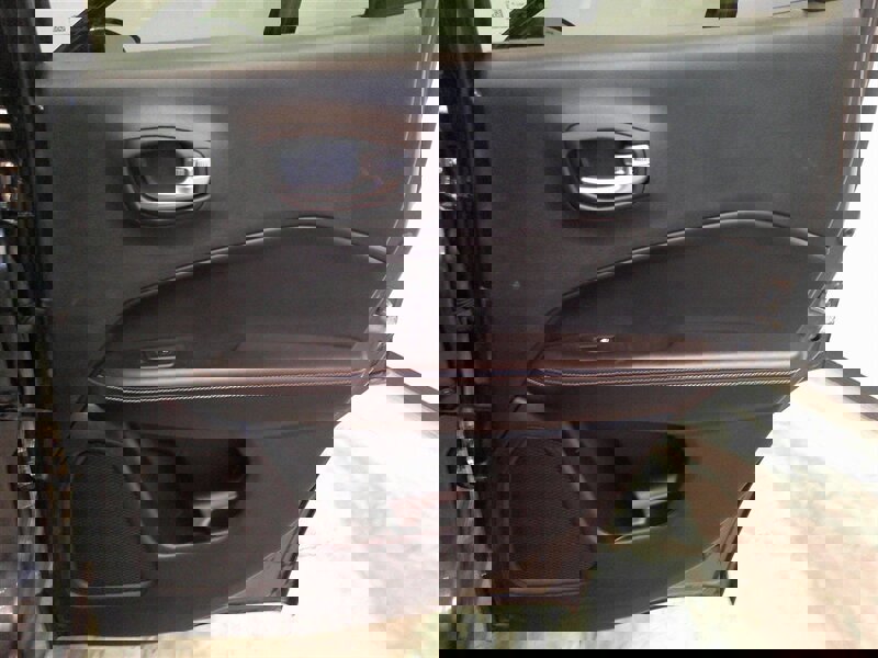 Used 2019 Jeep Compass Latitude image 33