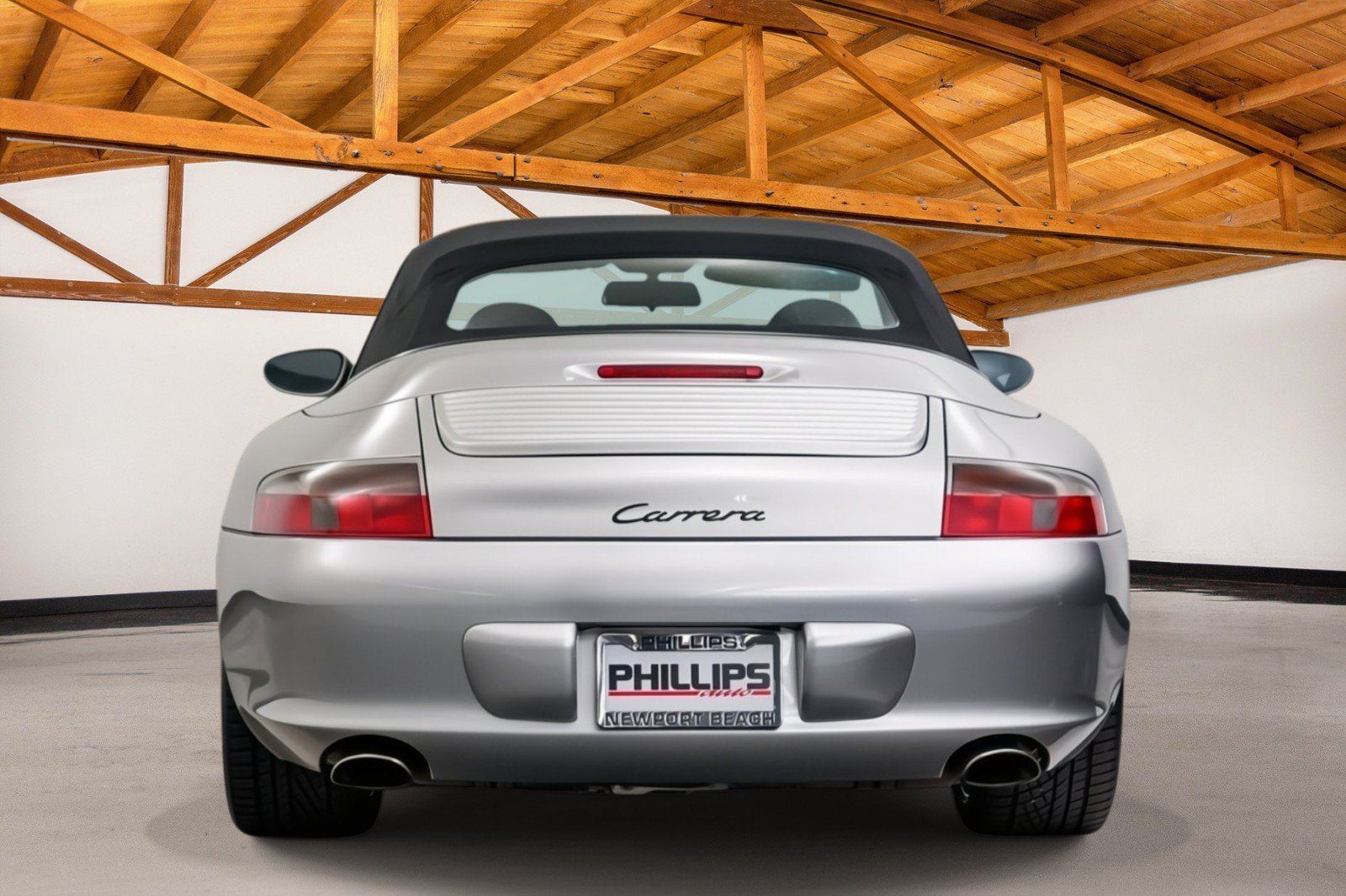 Used 2003 Porsche 911 Carrera RWD image 5