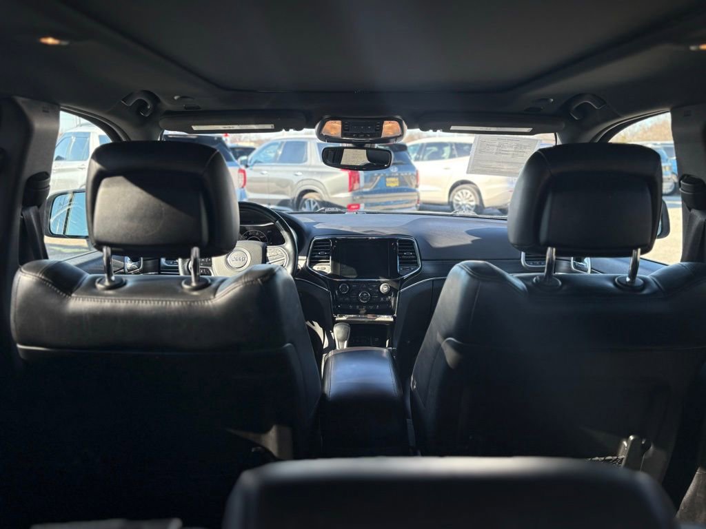 Used 2021 Jeep Grand Cherokee Limited w/ Luxury Group II image 13