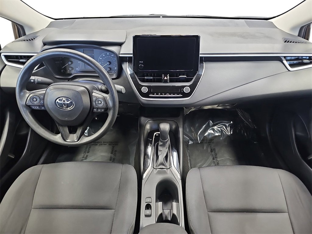 Used 2023 Toyota Corolla LE image 9