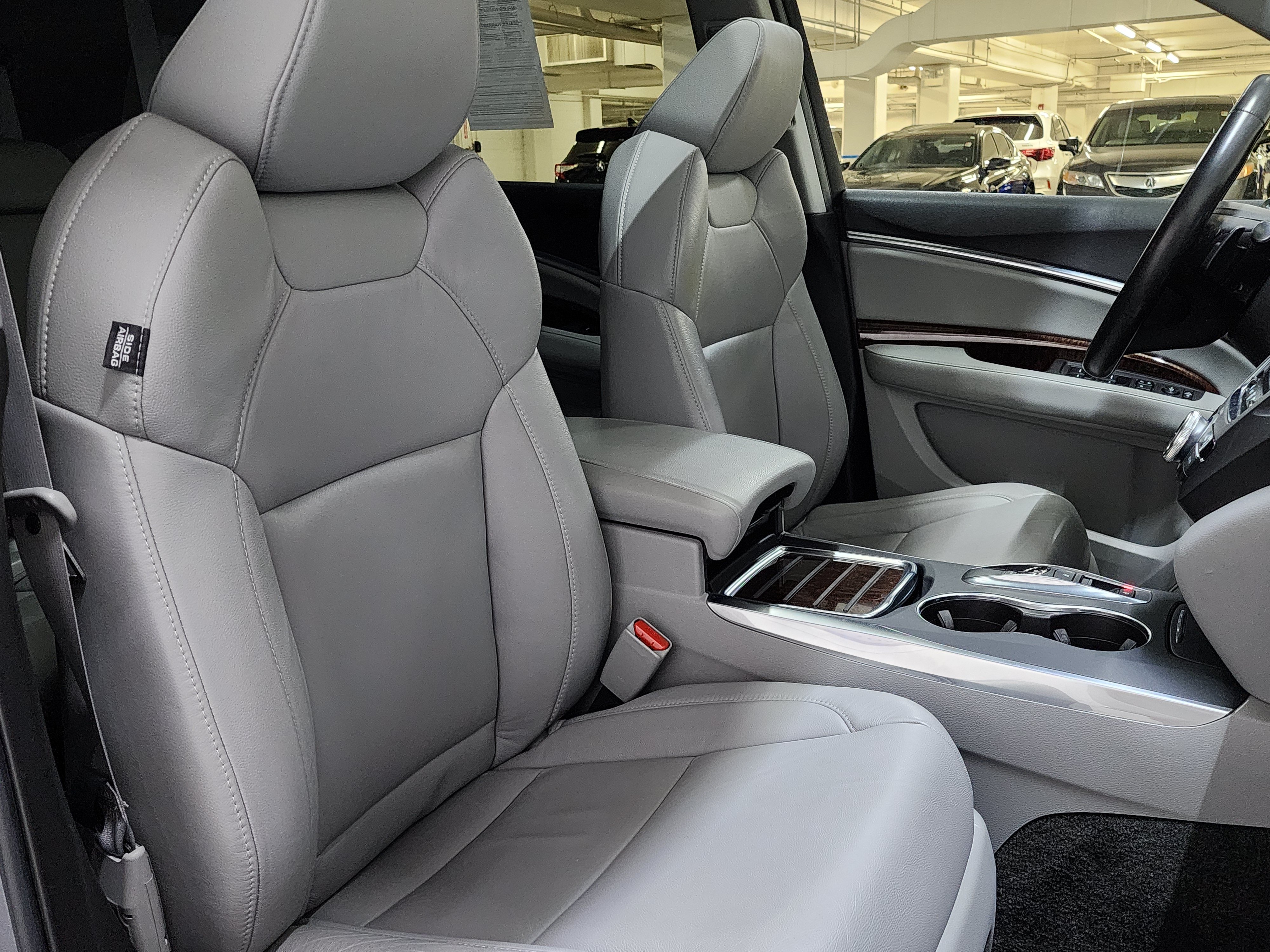 Used 2018 Acura MDX SH-AWD image 26