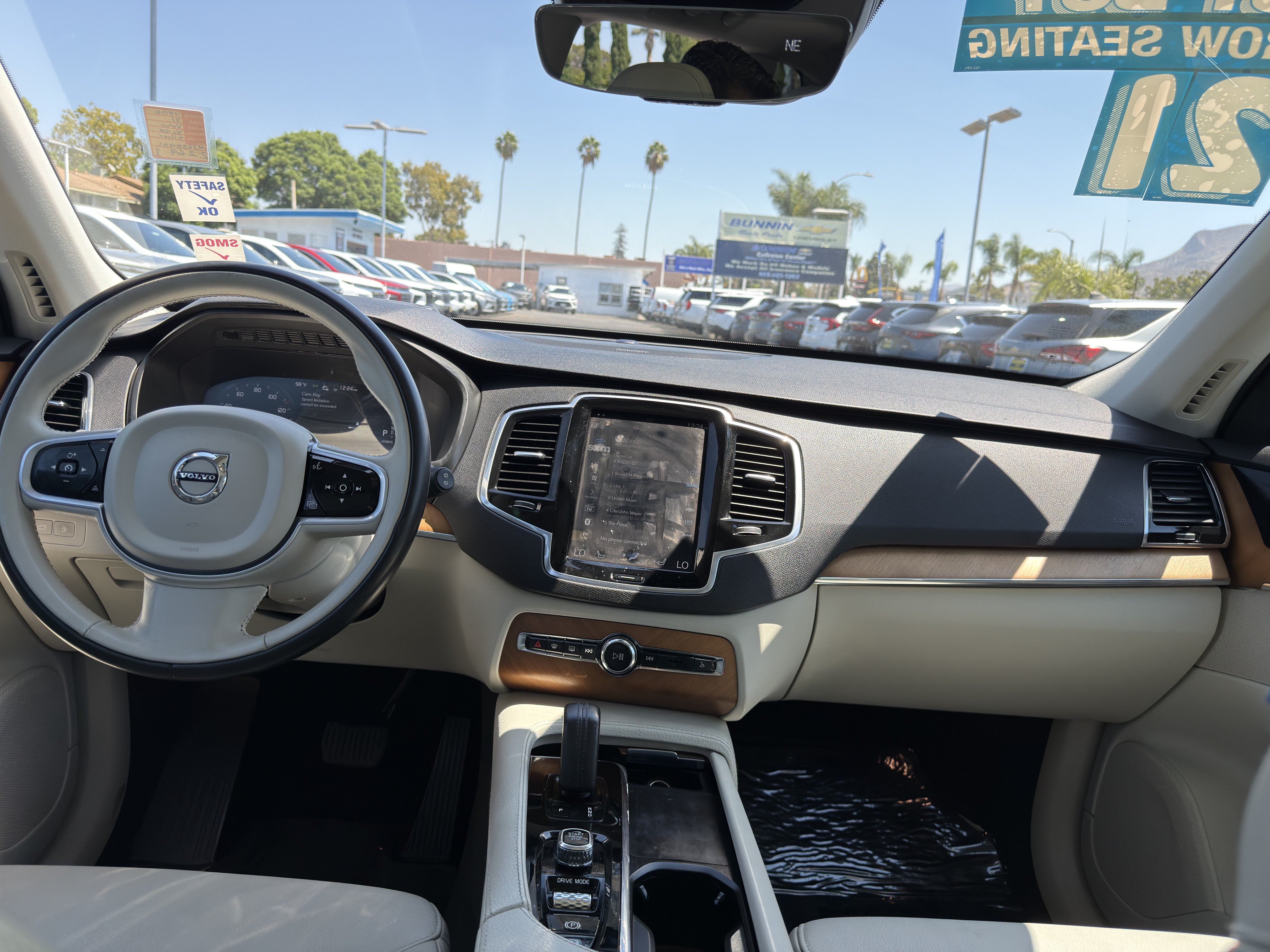 Used 2021 Volvo XC90 T8 Inscription Expression w/ Advanced Package AWD/4WD image 21