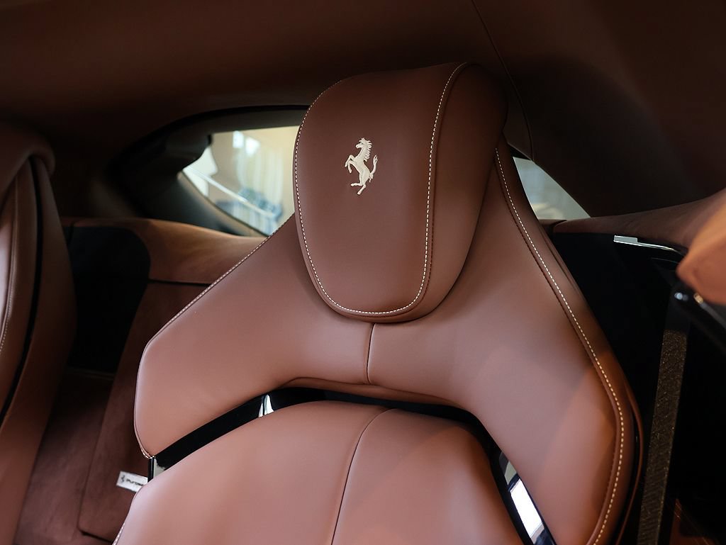 Certified 2025 Ferrari Purosangue AWD/4WD image 44
