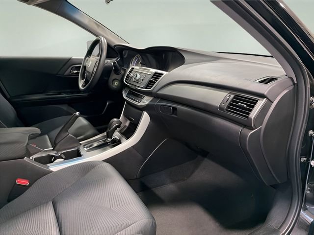Used 2015 Honda Accord LX image 13