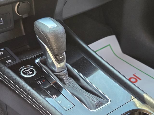 Used 2024 Nissan Kicks SV FWD image 30