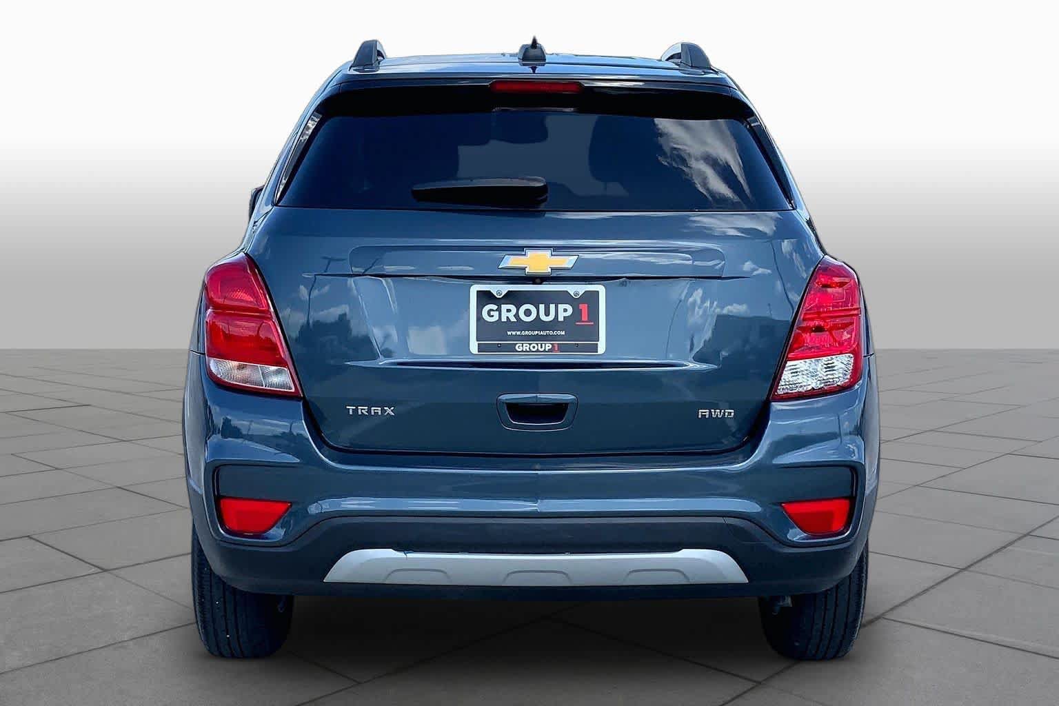 Used 2022 Chevrolet Trax LT w/ LT Convenience Package AWD/4WD image 5