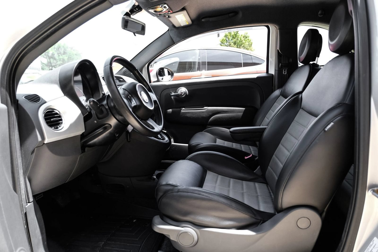 Used 2012 FIAT 500 Sport FWD image 3