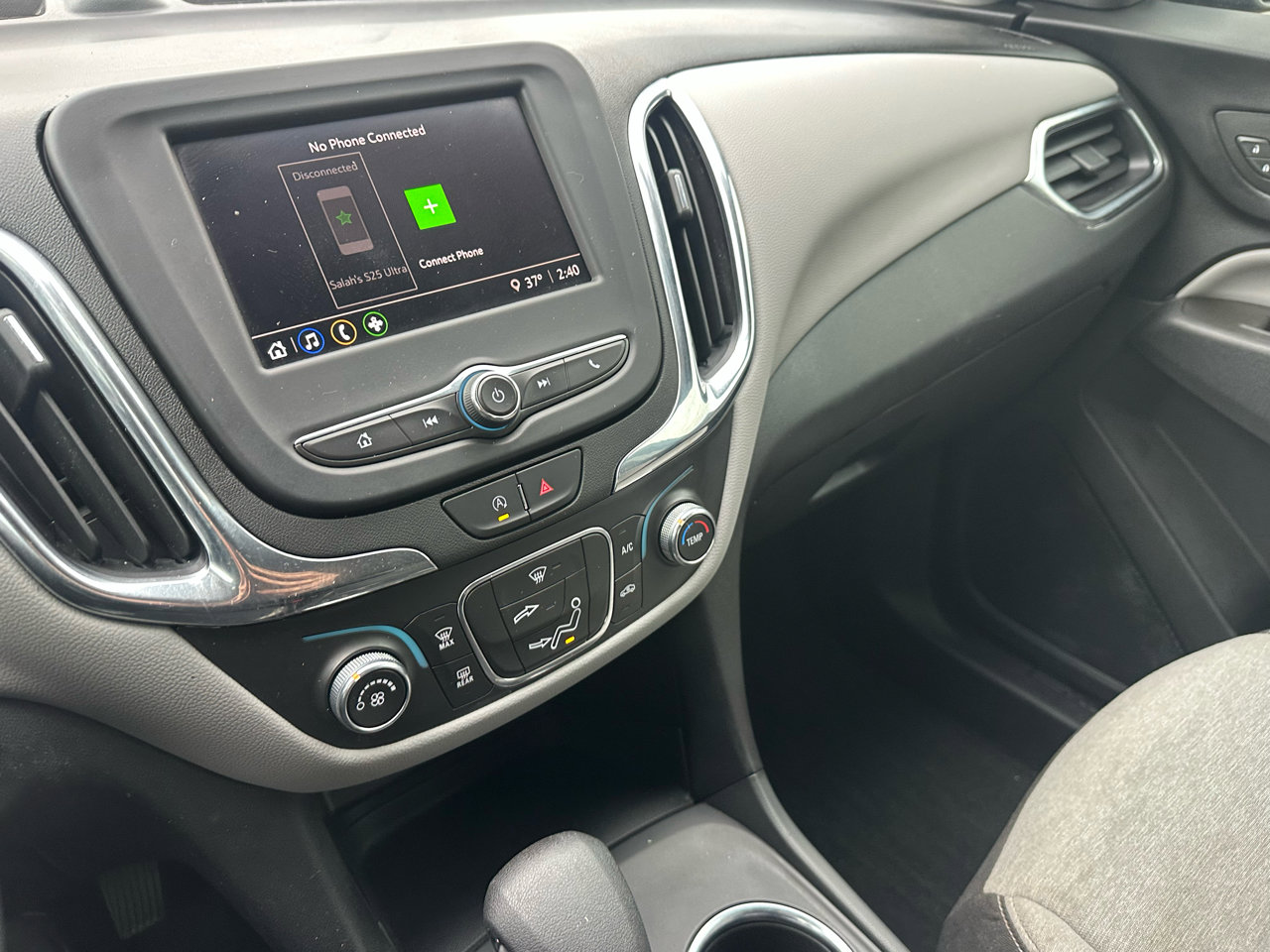 Used 2022 Chevrolet Equinox LS image 16