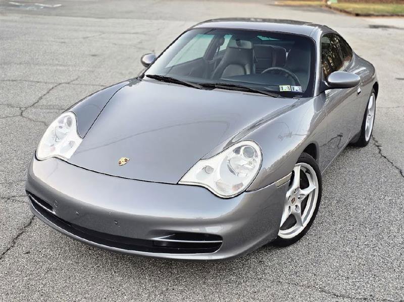 Used 2003 Porsche 911 Carrera image 2