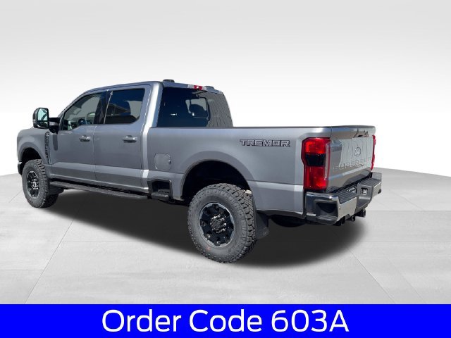 New 2027 Ford F250 XLT w/ XLT Premium Package AWD/4WD image 3