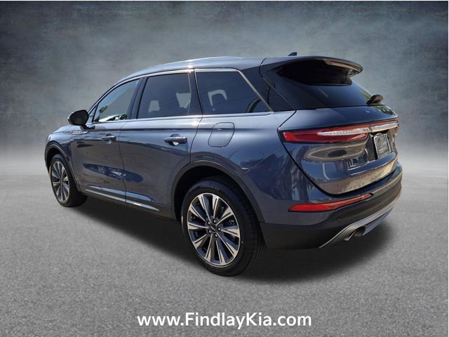 Used 2022 Lincoln Corsair Reserve w/ Rear Removable Package Tray FWD image 8