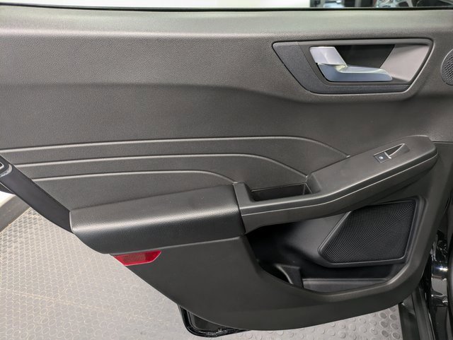 Used 2023 Ford Escape ST-Line Select w/ Tech Pack #2 image 22