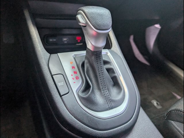 Used 2024 Kia Forte LXS w/ LXS Technology Package FWD image 12