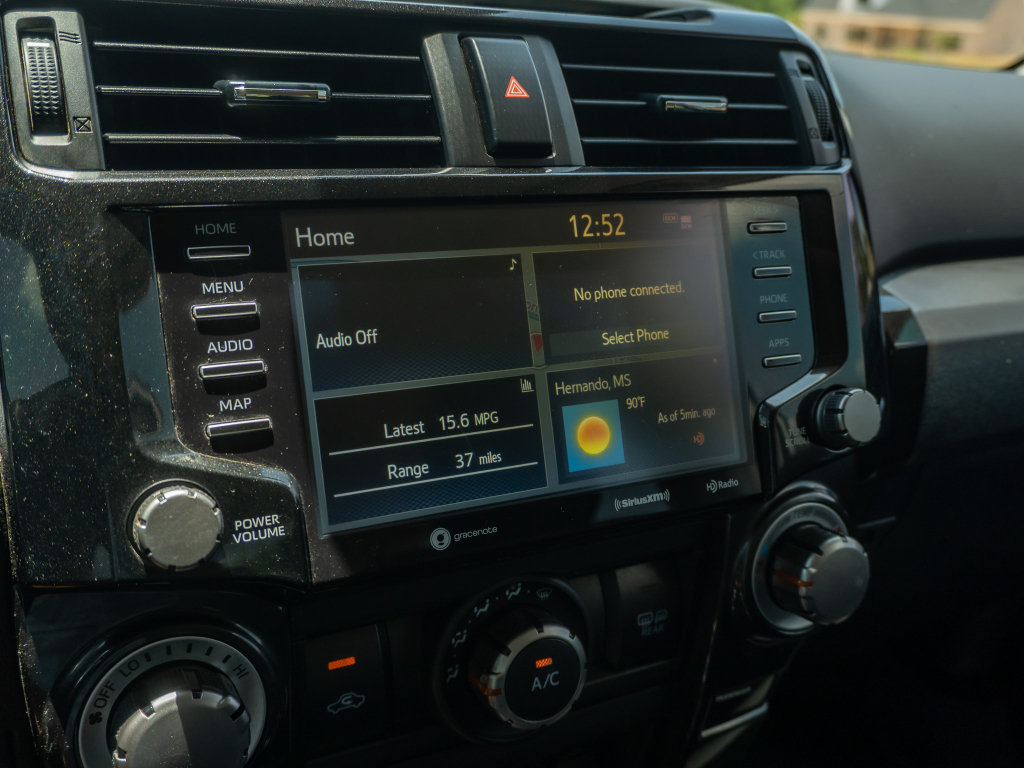 Used 2020 Toyota 4Runner TRD Off-Road Premium w/ Moonroof Package AWD/4WD image 25