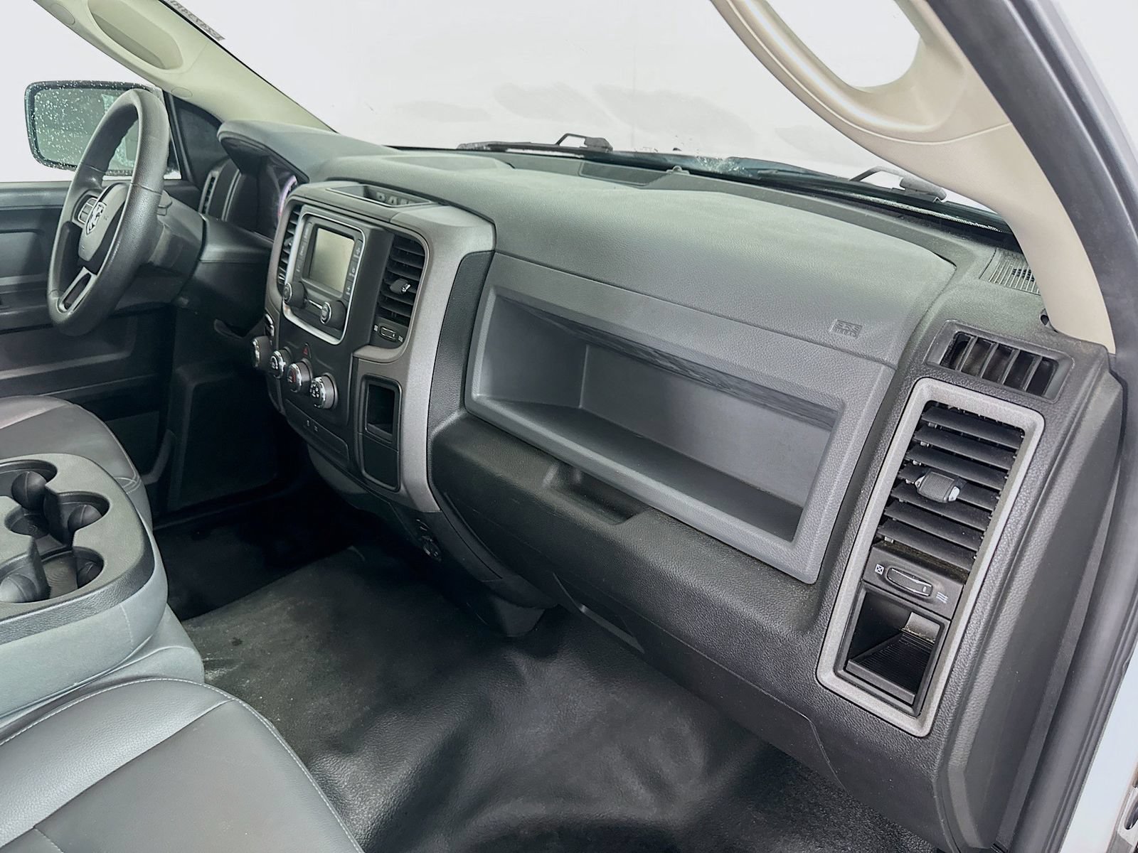 Used 2016 RAM 1500 Tradesman RWD image 25