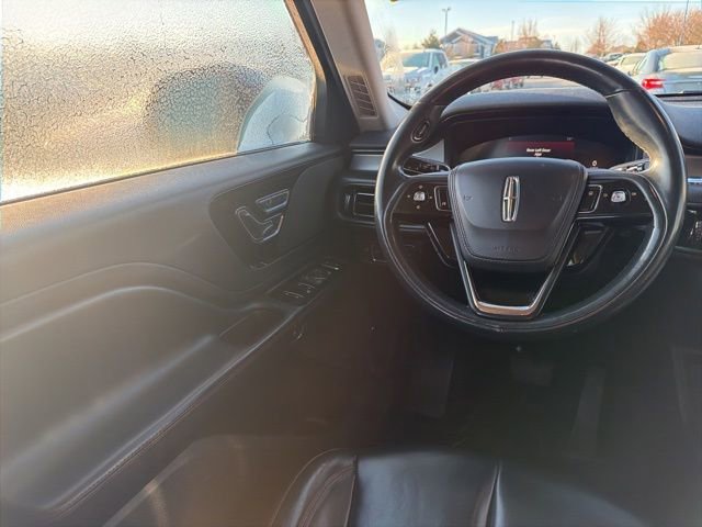 Used 2021 Lincoln Aviator AWD image 17