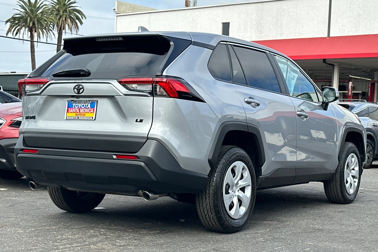 Used 2025 Toyota RAV4 LE FWD image 4