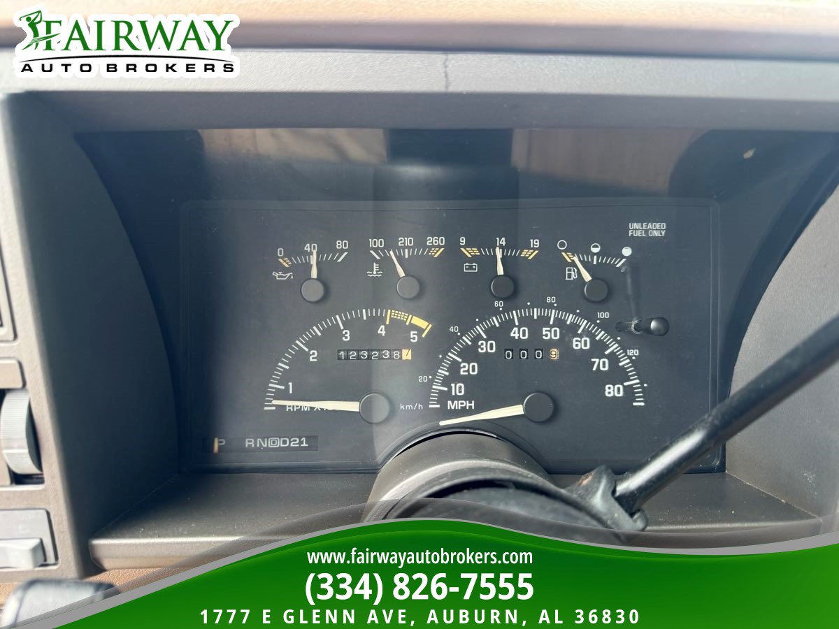 Used 1994 Chevrolet Silverado 1500 4x4 Regular Cab image 15