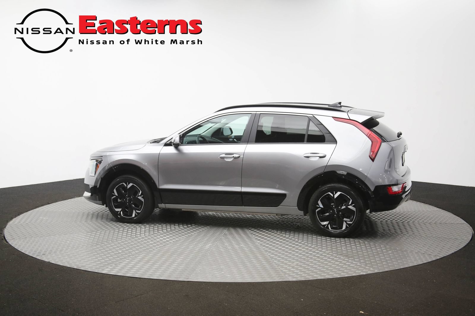 Used 2024 Kia Niro Wind w/ Wind Preserve Package FWD image 57