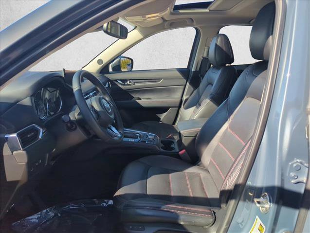 Used 2023 MAZDA CX-5 Carbon Edition image 16