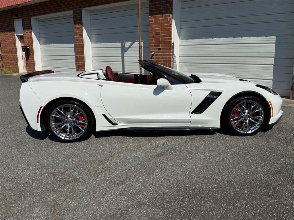 Used 2018 Chevrolet Corvette Z06 RWD image 37