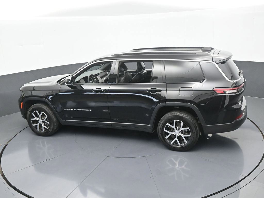 Used 2024 Jeep Grand Cherokee L Limited image 44