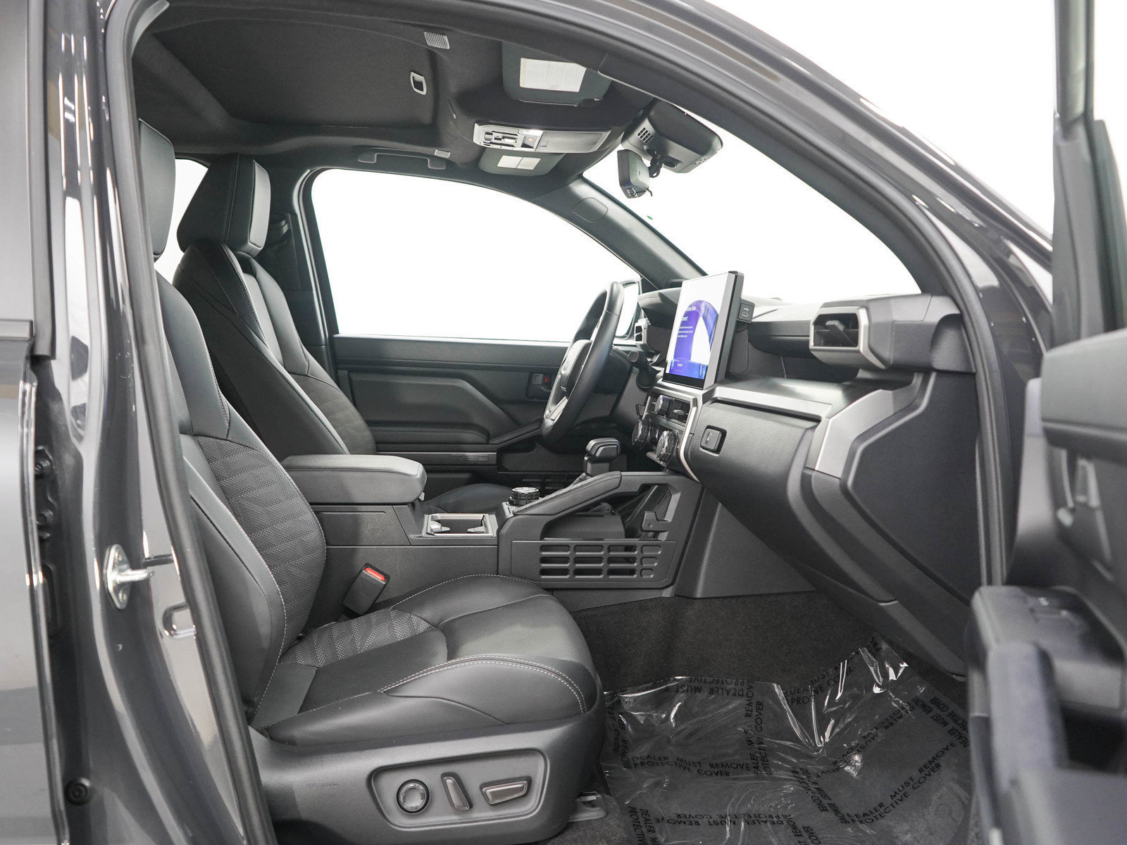 Used 2025 Toyota 4Runner TRD Off-Road Premium w/ Tow Technology Package AWD/4WD image 11