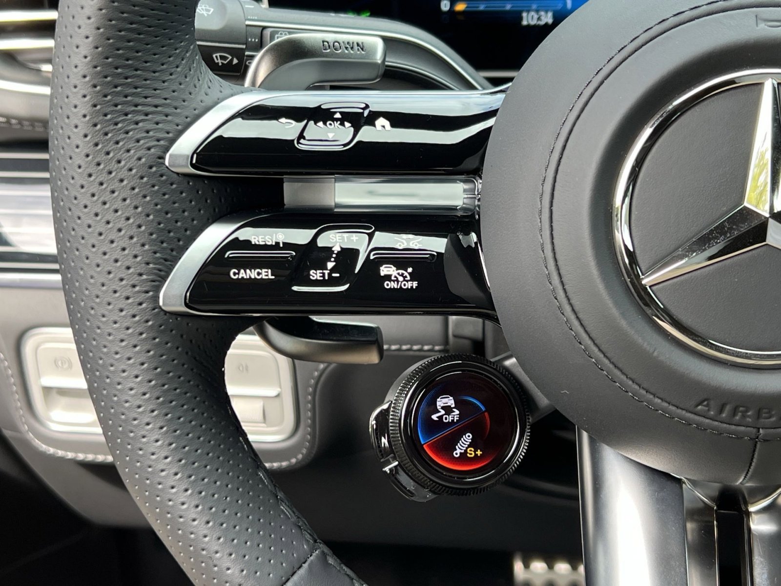 New 2026 Mercedes-Benz GLE 63 AMG S image 32