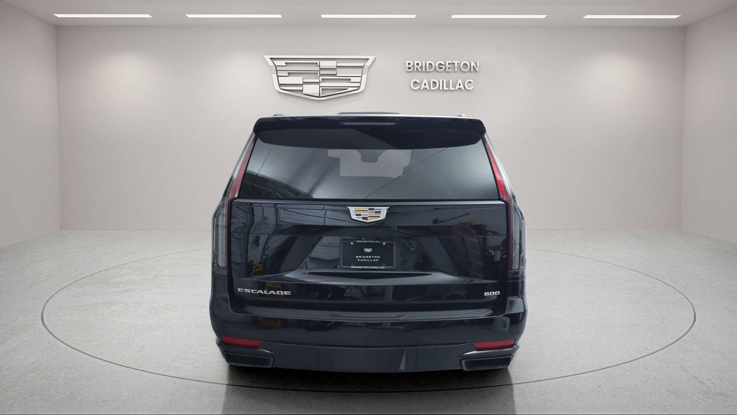 Used 2023 Cadillac Escalade Sport w/ Touring Package image 4