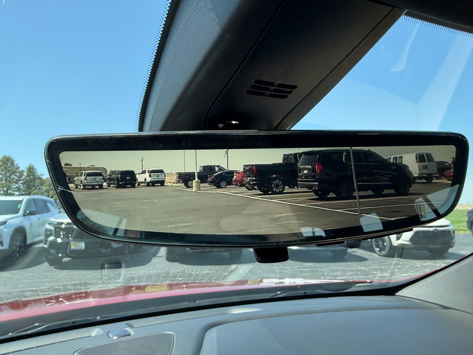 Used 2022 Chevrolet Traverse Premier AWD/4WD image 28